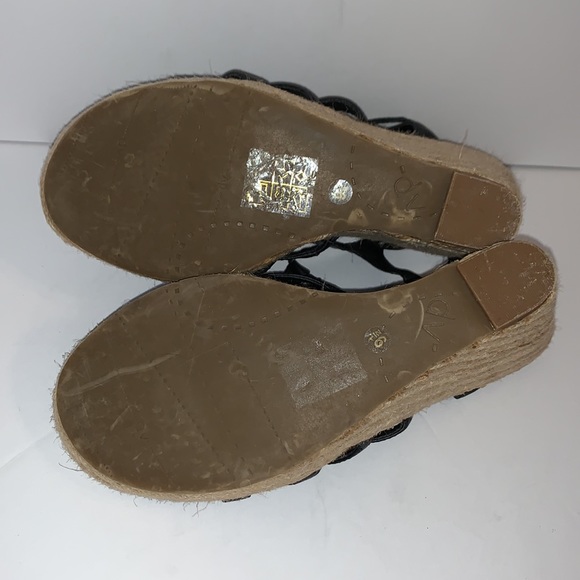 DV by Dolce Vita Tarry Sandal - Picture 9 of 9